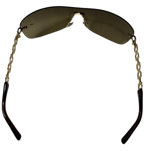❌SOLD❌ SALVATORE FERRAGAMO Sunglasses - Picture 4 of 10